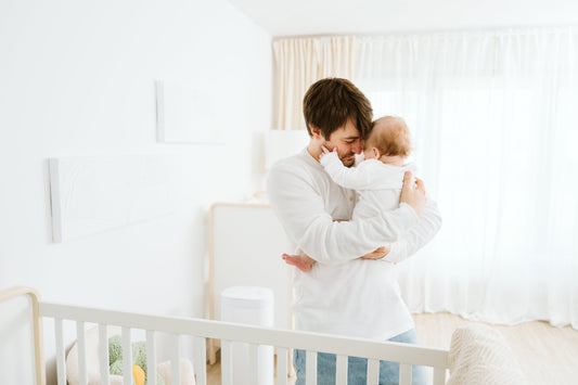 15 Newborn Baby Tips for Dads in the First Month