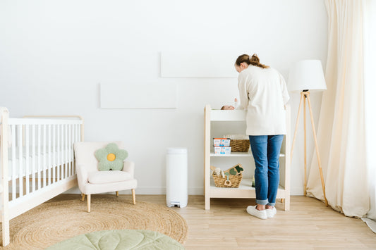 How Many Diapers Does a Newborn Use per Day? What New Parents Can Expect