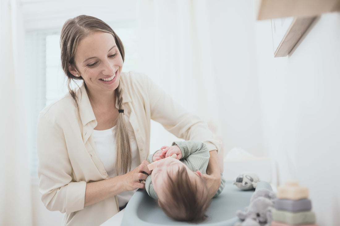 Disposable Diapers vs. Cloth Diapers: A Complete Comparison Guide