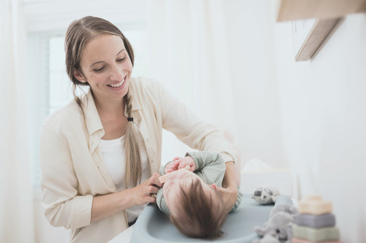 Disposable Diapers vs. Cloth Diapers: A Complete Comparison Guide